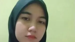 Lizz Hijabers Cakep Show Uting Menit 45:20 Host Mango ID 23352588