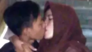 Cewek Jilbab Pramuka Sange di Gubuk