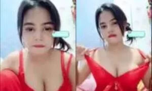 Bokep Indo Anggie Buka Lingerie Telanjang Bulat Show